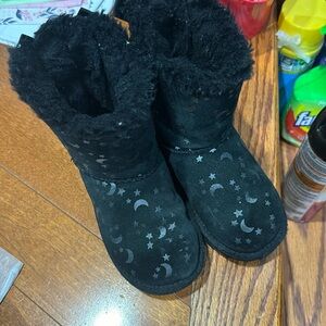 Uggs 11C Black Bailey Bow ll Stars/Moons